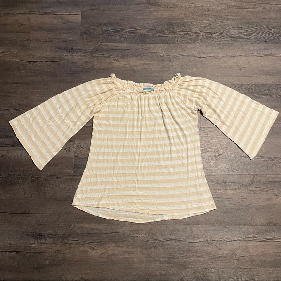 Striped Batwing Off The Shoulder Top. - Picture 2 of 7